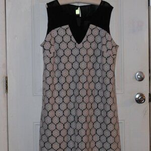 Emma & Michele Black & White Floral V Neck Sleeveless Midi Dress Size 2X